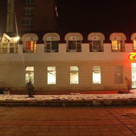 Hotel Ogosta Montana Exterior foto